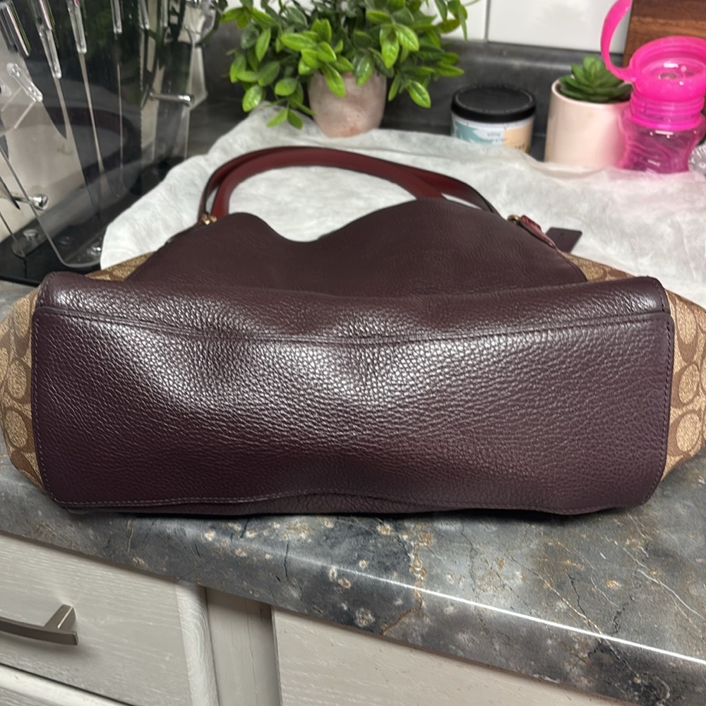 Coach Purse - Picture 8 of 11